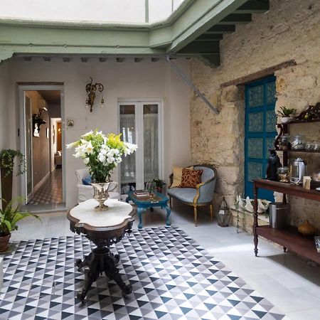 Casa Portus Gaditanus s XVIII Patio Andaluz El Puerto de Santa Maria Quarto foto