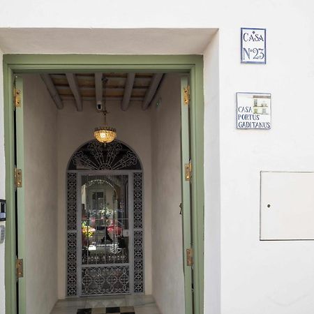 Casa Portus Gaditanus s XVIII Patio Andaluz El Puerto de Santa Maria Quarto foto