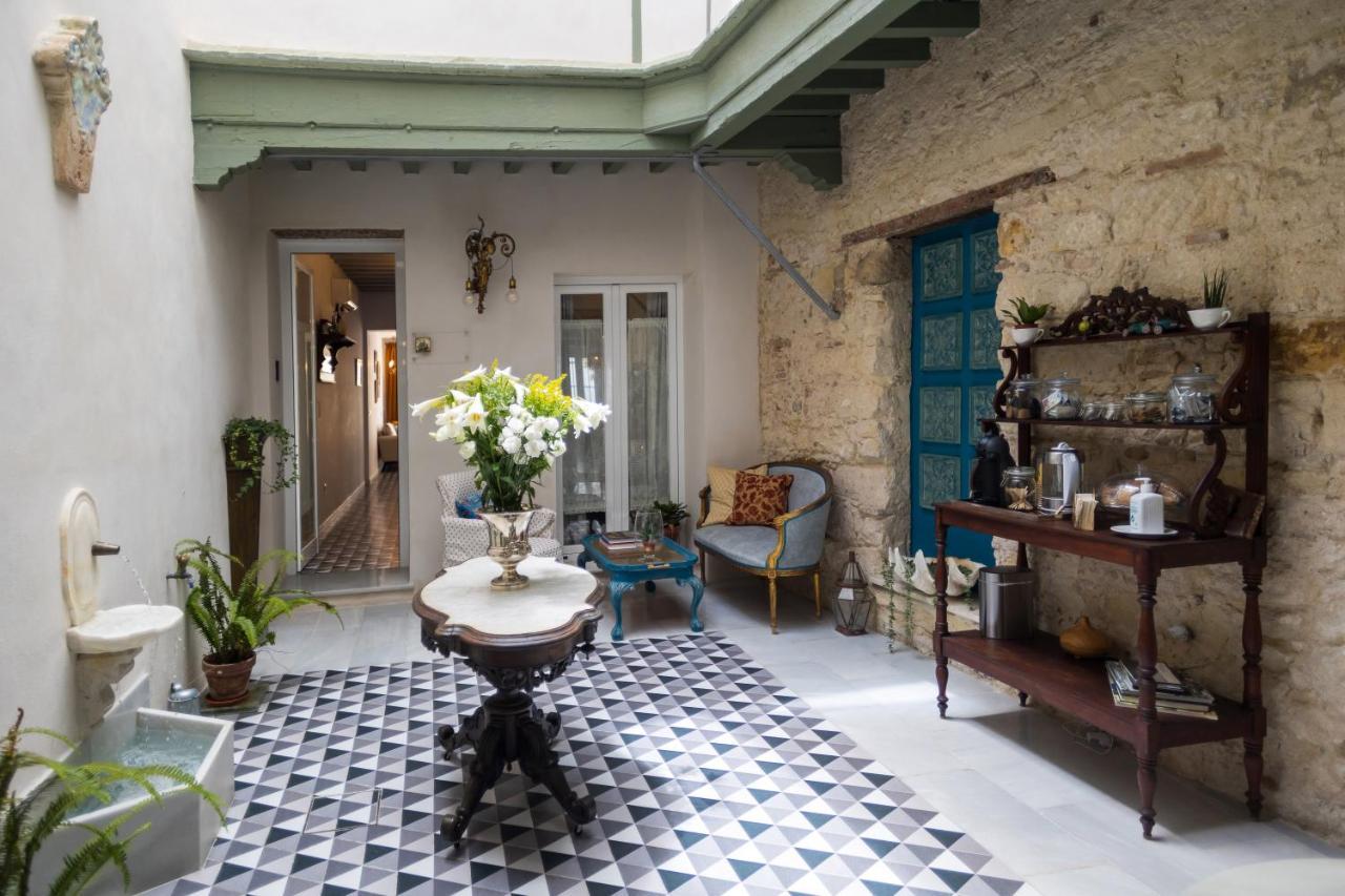 Casa Portus Gaditanus s XVIII Patio Andaluz El Puerto de Santa Maria Quarto foto
