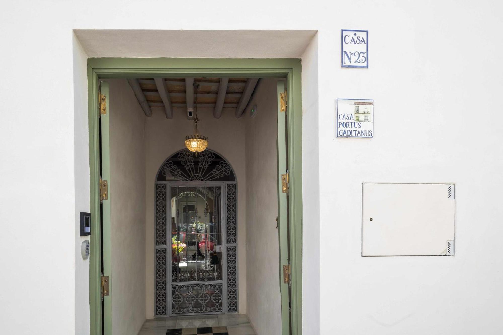 Casa Portus Gaditanus s XVIII Patio Andaluz El Puerto de Santa Maria Quarto foto